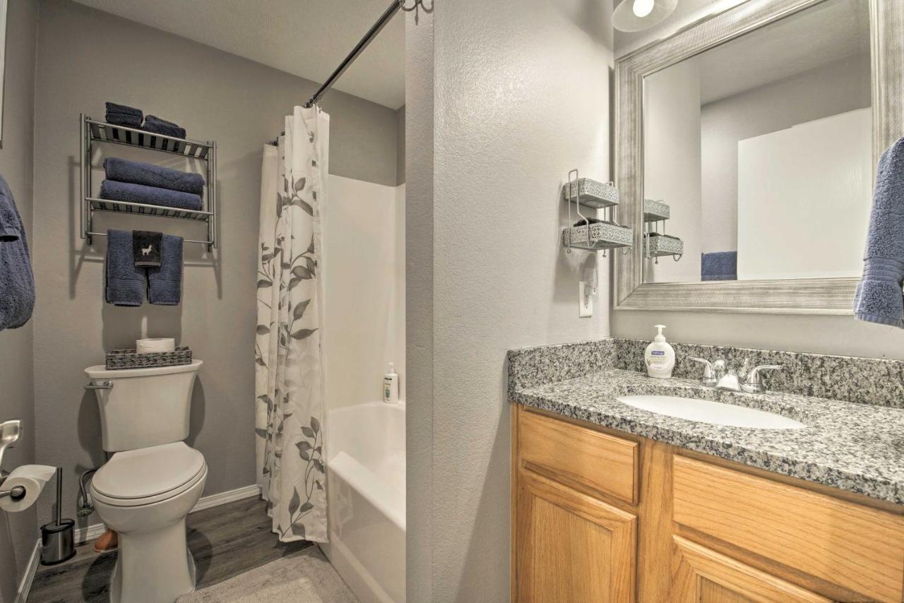 Branson Apartment With Pool - 5 Mi To Marvel Cave! Exterior photo